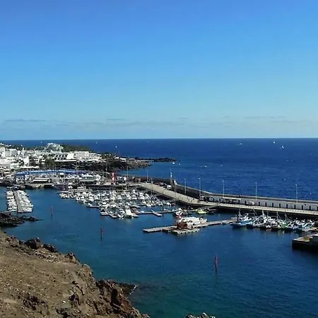 Lovely Mojones Casa Jasmine Heated Pool Short Walk To * Puerto del Carmen (Lanzarote)